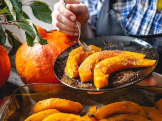 Из тыквы за 10 минут: сырные палочки по-гречески готовит фуд-блогер из Раменского