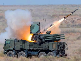 Президент присвоил почетное наименование 1-й армии ПВО-ПРО в Балашихе