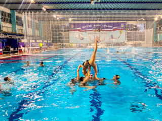 Более 100 синхронистов выступят в бассейне чеховского дворца спорта