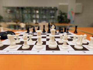 Химки делают ход конем: ветераны СВО осваивают древнюю игру в новом шахматном клубе