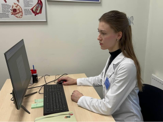 Выпускница целевого направления Домодедовской больницы начала работать врачом-терапевтом
