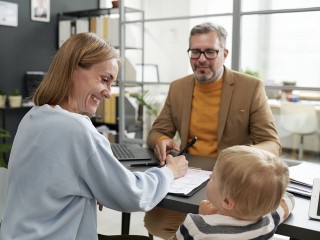 Школа приемных родителей в Подмосковье: как готовят к опекунству и усыновлению детей