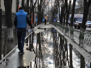 Штраф и предупреждение грозят родителям детей, которые хулиганят на проспекте Красной Армии