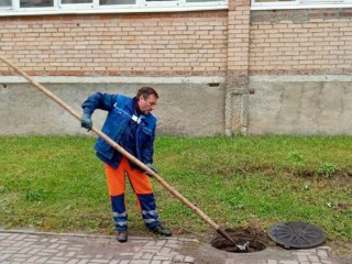 Автошина парализовала работу канализации
