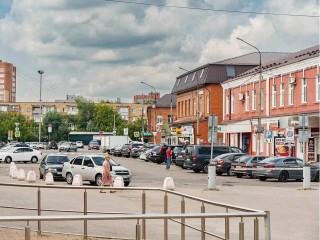 В Орехово-Зуеве начала функционировать платная парковка на привокзальной площади