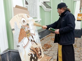 Православный способ обезопасить себя за рулем нашли байкеры
