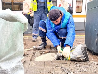 На станции Лобня проводят ремонт платформ и усиливают охрану