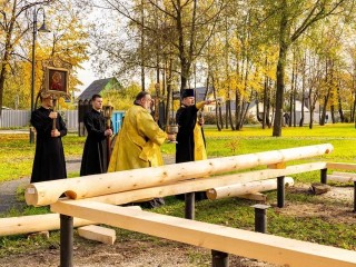 В парке Киово освятили место под строительство купели