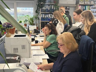 «Логист — это мышление 24/7»: бронницкие студенты встретились с работодателями на их территории