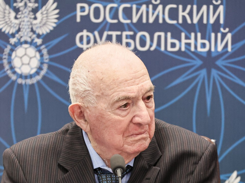 «Мы не родственники, просто однофамильцы»: Маргарита Симоньян выразила соболезнования родным футболиста Симоняна