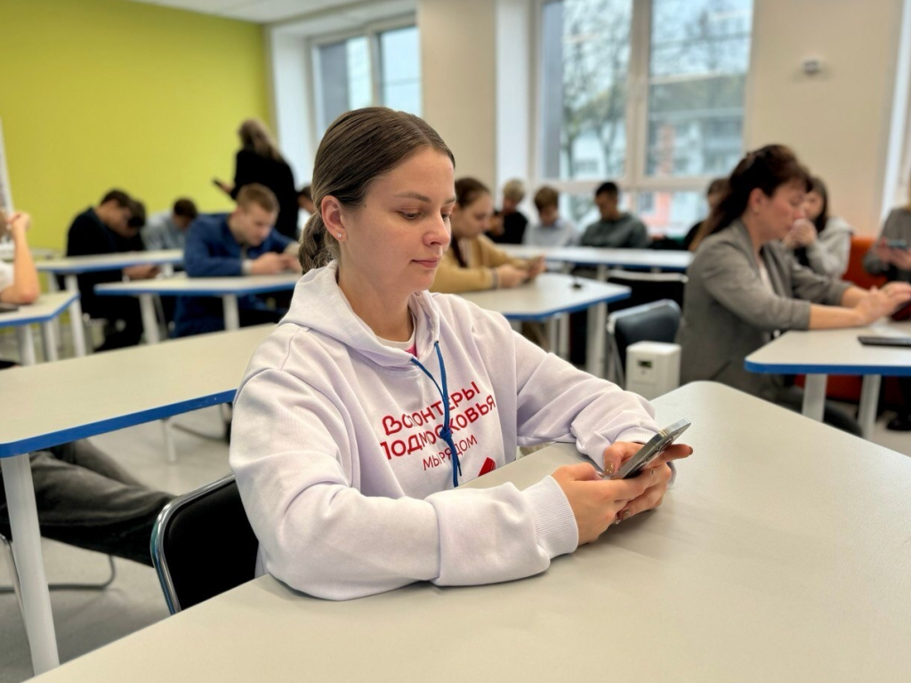 Жители Молодежного написали Большой этнографический диктант