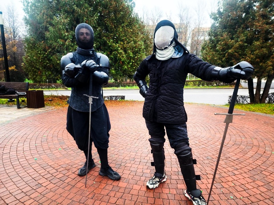 В Пущине возродили историческое фехтование эпохи Средневековья