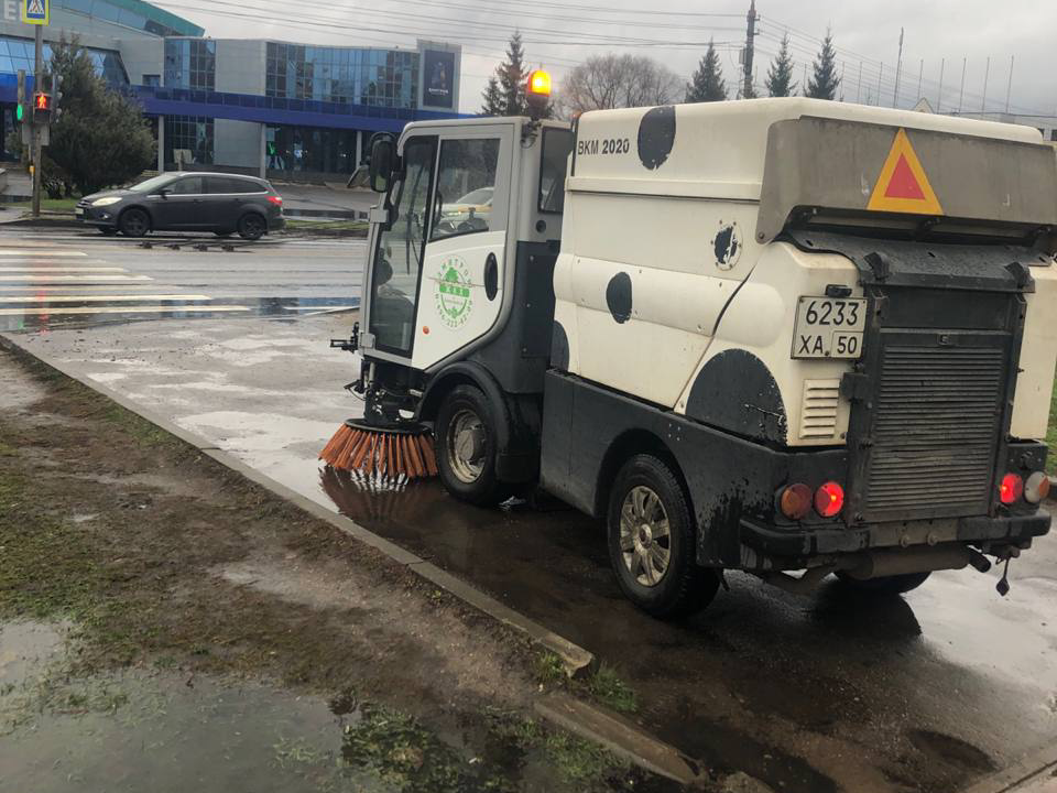 «Корыто» на переходе больше не пугает детей: в Дмитрове убрали многолетнюю лужу