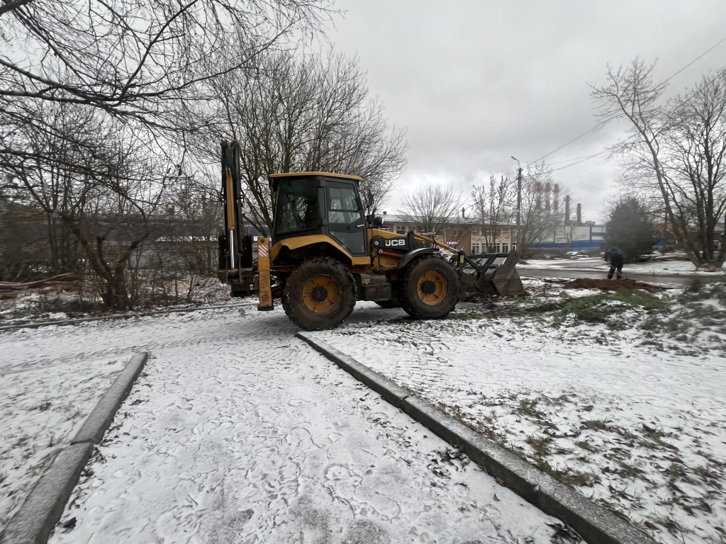Коммунальная «магия» в Запрудне: на Пролетарском старые трубы уходят в прошлое навсегда