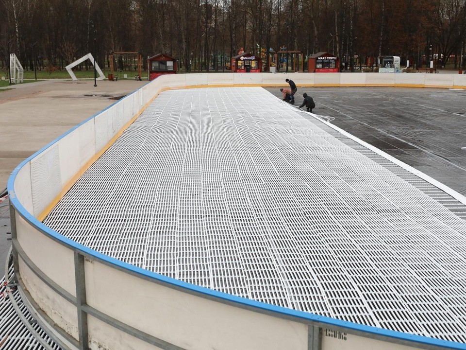 Новый каток в Центральном парке Победы будет работать даже в оттепель