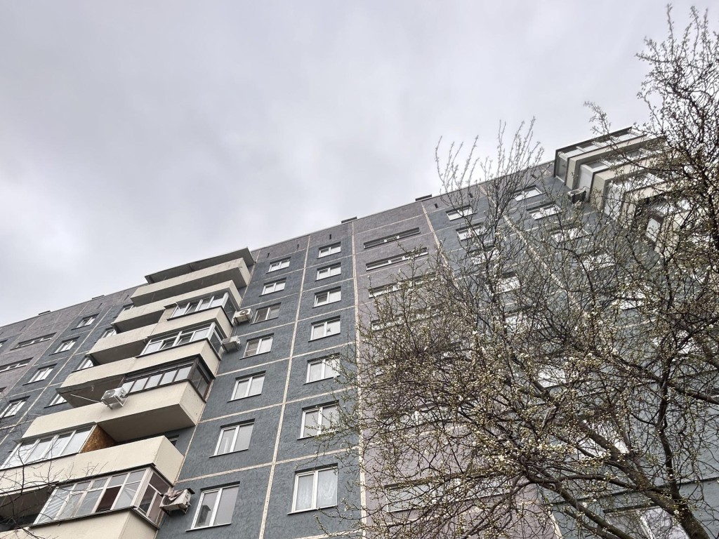 Жизнь меняется к лучшему: когда разрушенный дом в Мариуполе снова встретит своих жильцов