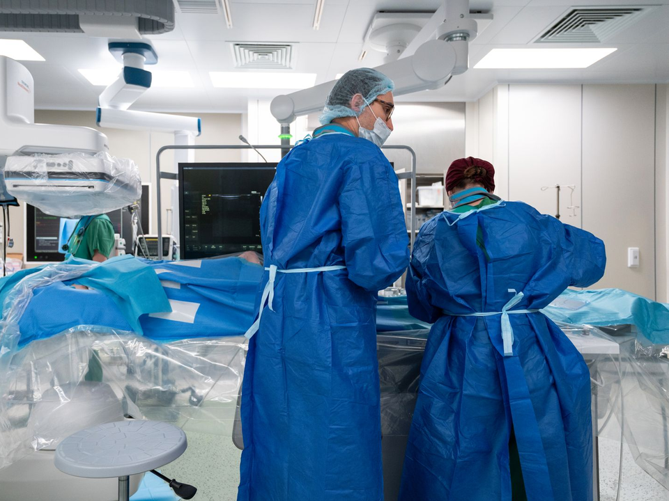 Осколок пули год торчал в глазу бойца СВО, пока его не достали жуковские врачи