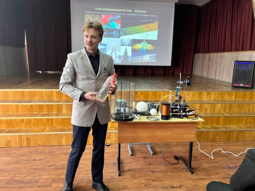 Наука со школьной скамьи: в Жуковском запустили первое научное общество для детей