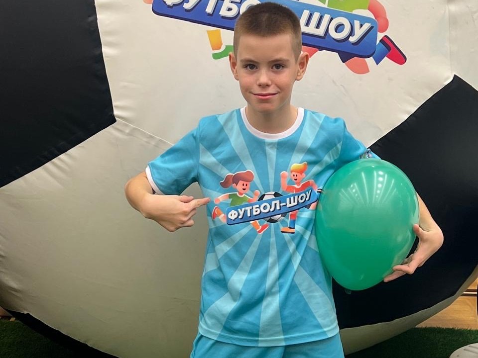 Звездной болезни нет: футболист из Щелкова продолжает тренировки после триумфа в телешоу