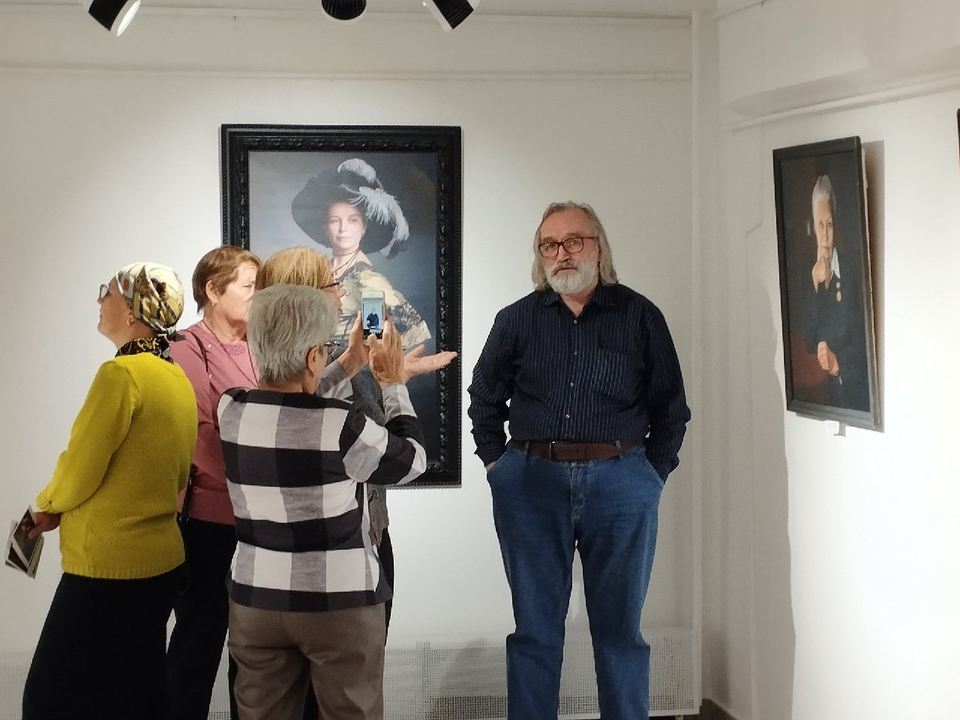 Как художник-самоучка из Реутова покорил гиперреализм