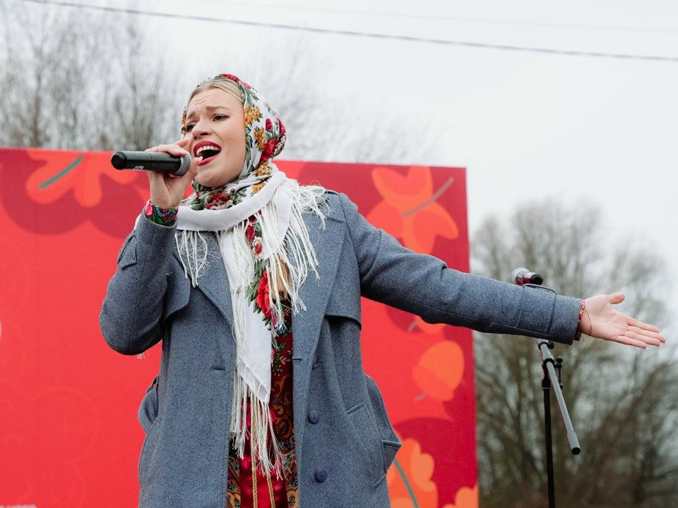 День матери отпразднуют развлекательным фестивалем в городском парке Чехова