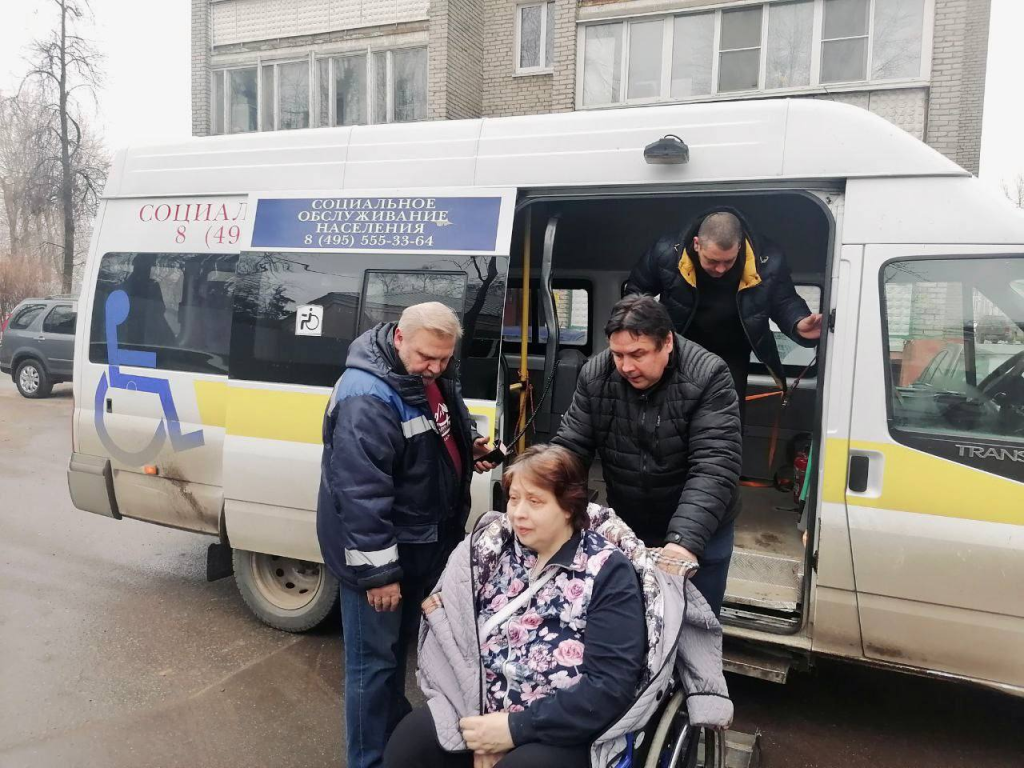 От лекарств до ремонта: как социальные координаторы поддерживают семьи участников СВО в Котельниках