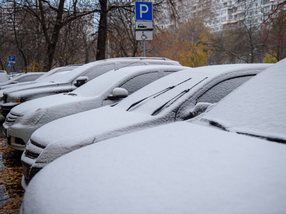 Осень уступает холодам: снегопад обрушится на Лотошино