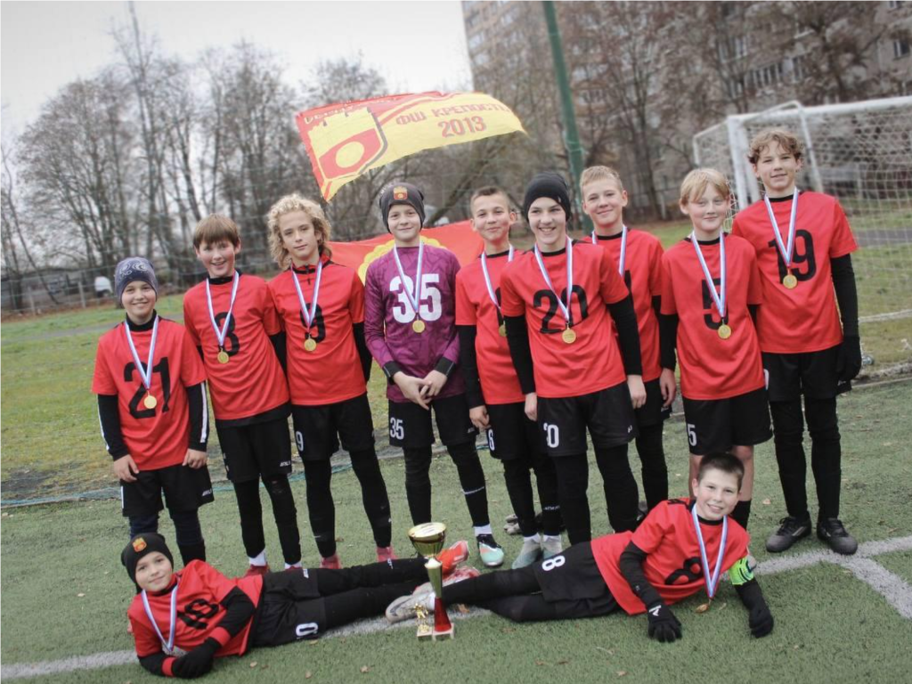 Победа и уверенный дебют: юные футболисты «Крепости» из Серпухова покорили «Кубок Подольска»