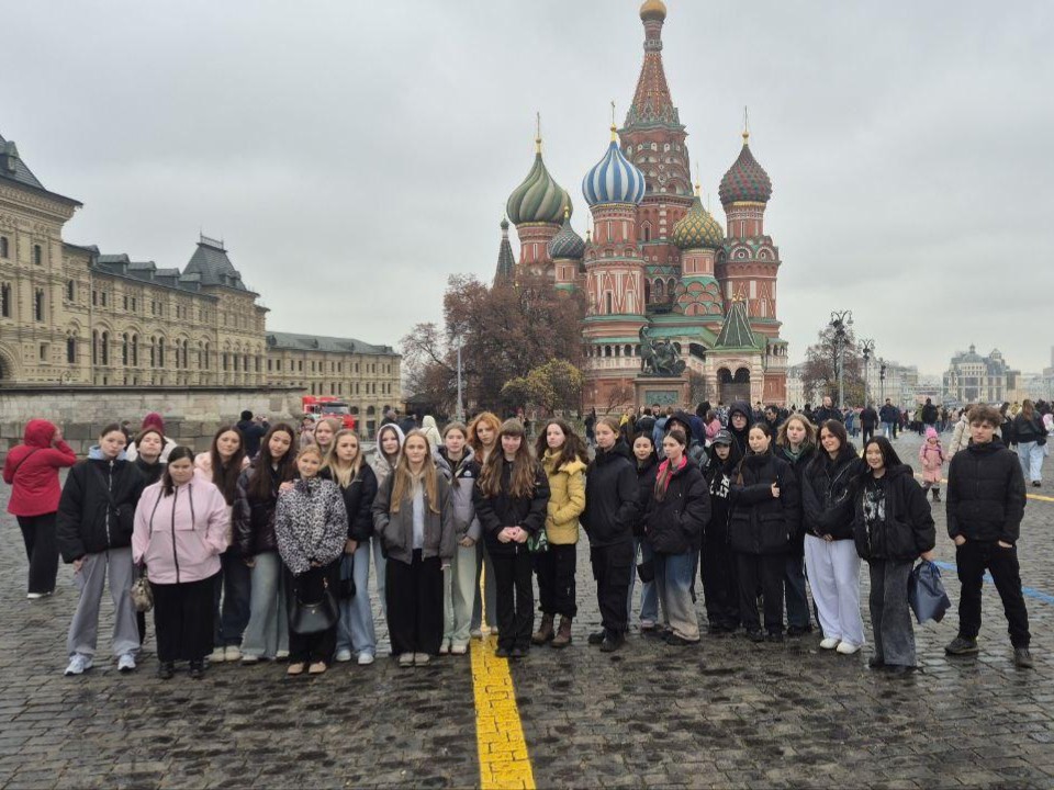 Музей под открытым небом: одинцовские студенты узнали, чем жила Москва в военные годы