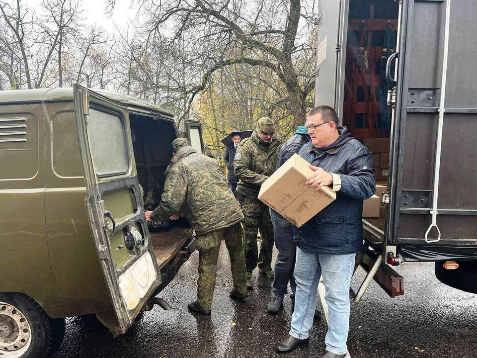 Депутат Мособлдумы доставил гуманитарный груз из Каширы для военных с сумского направления