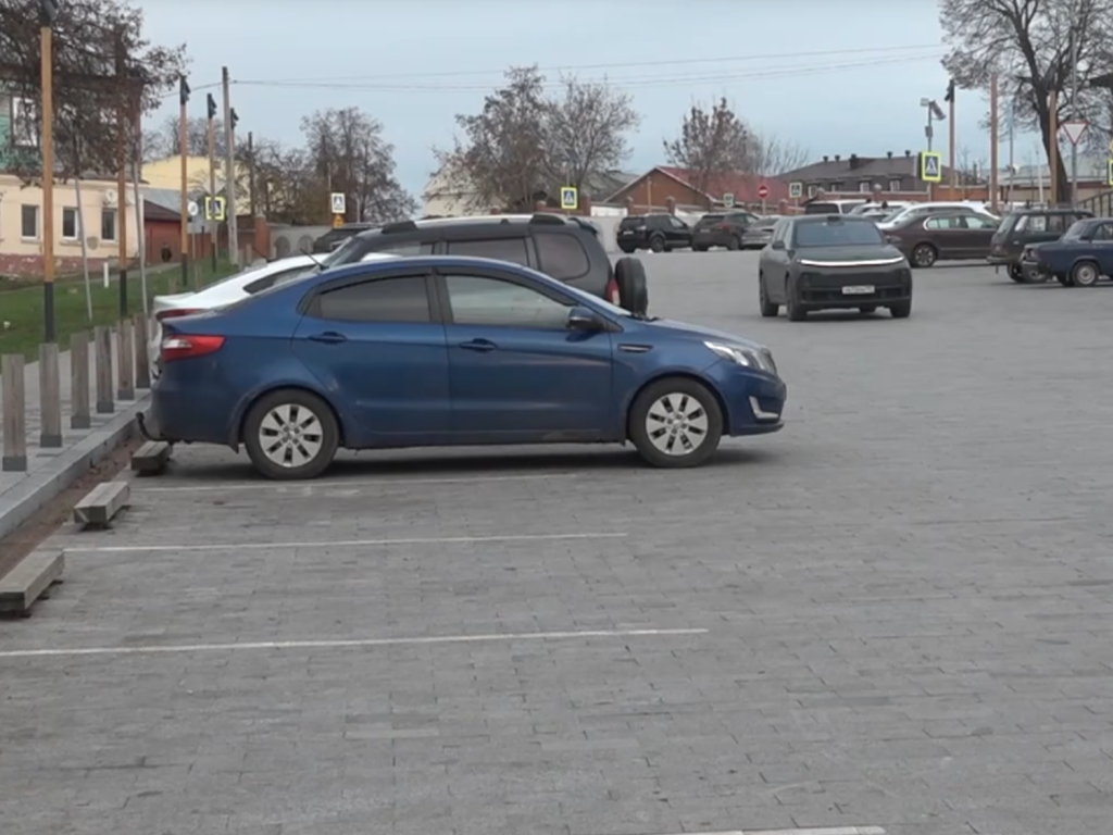 Парковка у Зарайского кремля станет платной