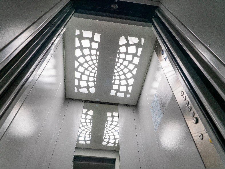 Лифт – роскошное средство передвижения: где в Подмосковье заменят подъемники и почему они вызывают эффект «вау»