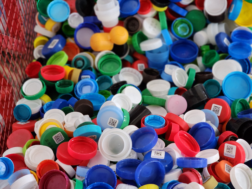 «Месяц добрых дел» стартовал в Можайске с «Добрых крышечек»