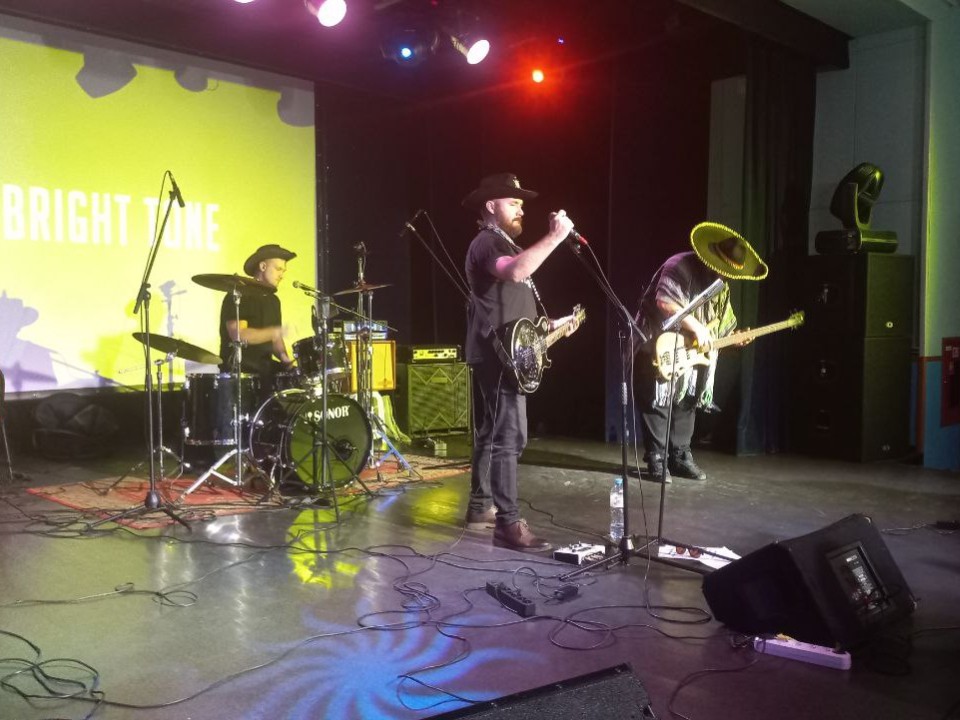 Фестиваль живой музыки провела электростальская студия в КЦ им. Н. П. Васильева