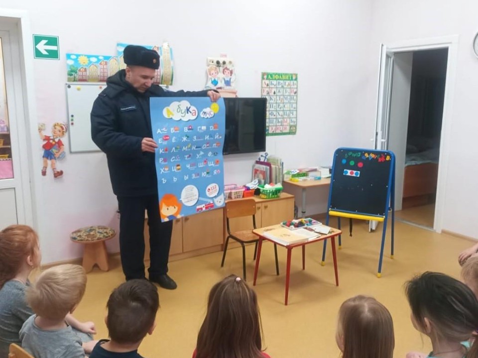 Урок, от которого горят глаза, но квартиры — никогда: как в орехово-зуевском садике учат безопасности через игру