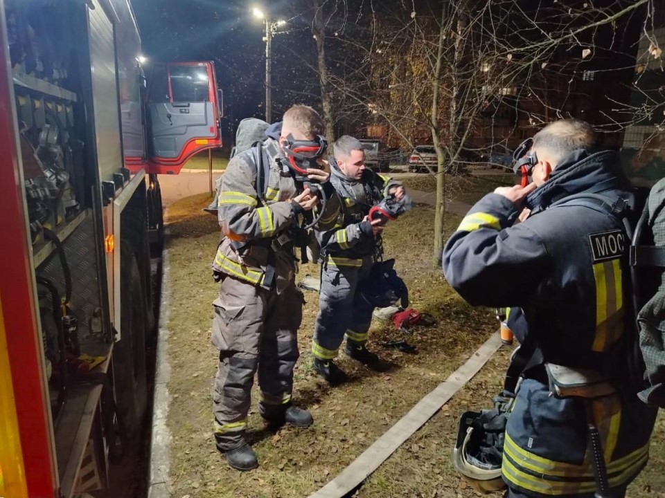 Не дремлет караул: пожарные в Теряеве доказали, что готовы к ЧП в любое время суток