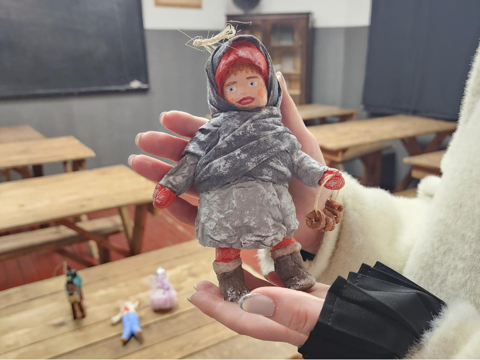 Всероссийский конкурс елочных игрушек для защитников Отечества начался в филиале Музея Победы