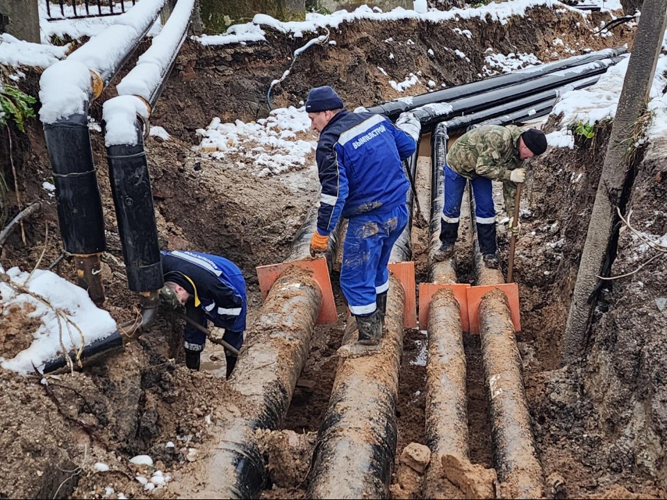 Замену теплосетей в поселке Сычево завершат до Нового года