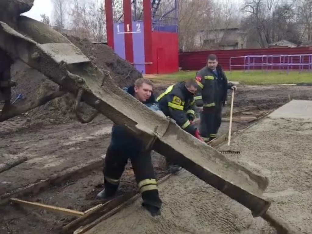 «Это должно быть в каждой пожарной части»: в Шатуре строят специальный комплекс для спасателей