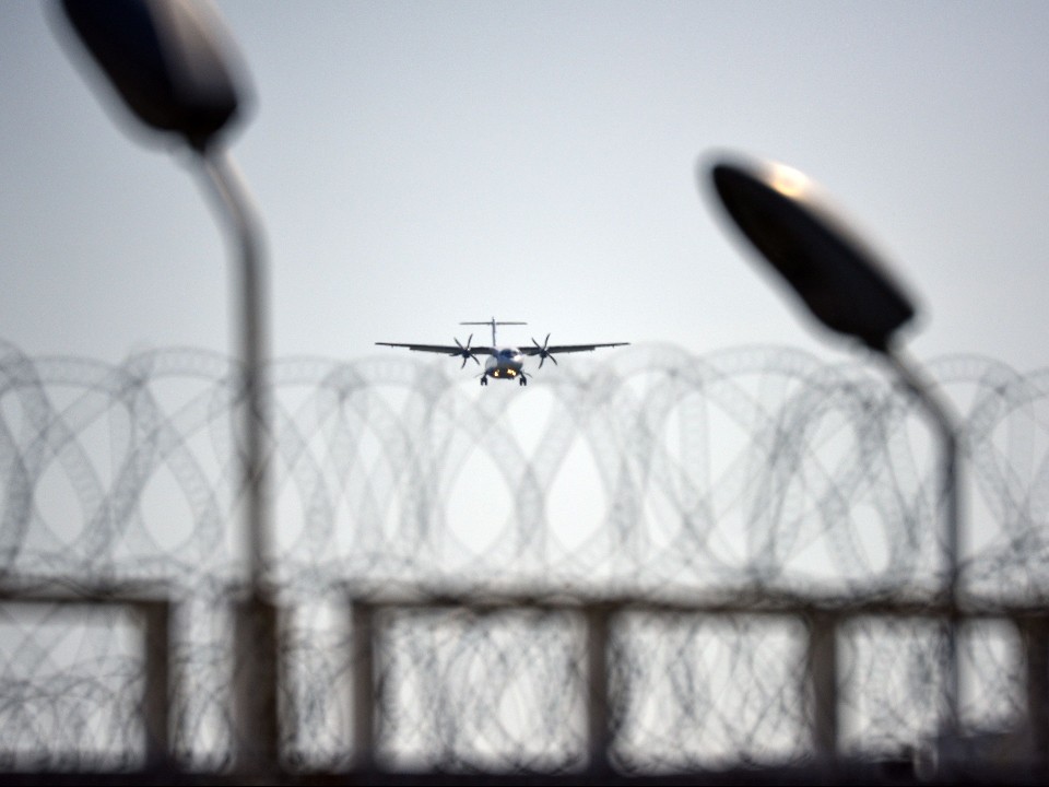 Туман не помеха: подмосковные аэропорты работают в штатном режиме