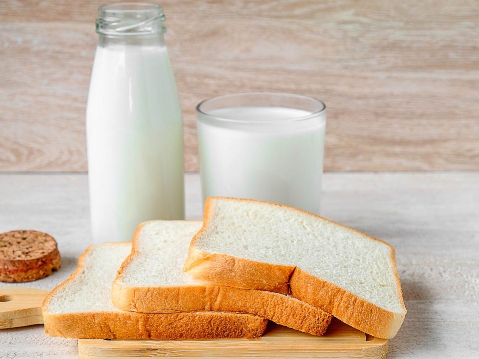 От йогурта до ИВЛ: что нужно знать об опасности испорченных молочных продуктов