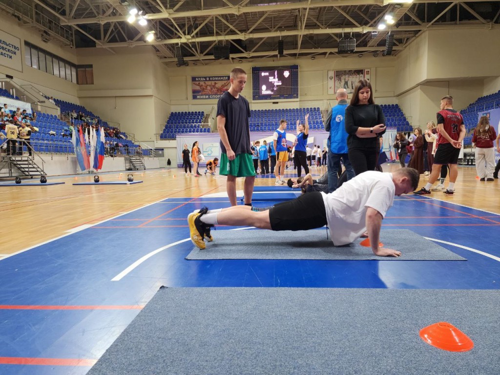 В Раменском определили лучшую пару «учитель-ученик» на турнире «Тот самый физрук»