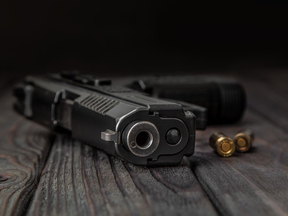 Захват АЗС: мужчину с пневматическим пистолетом задержали в Москве за сутки