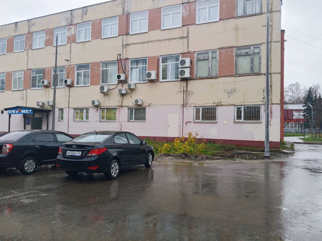 Парковка за центром «Гарант» получит освещение