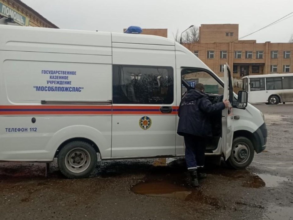 Спасатели на подхвате: в Егорьевске организовали «экстренную доставку» пациентки