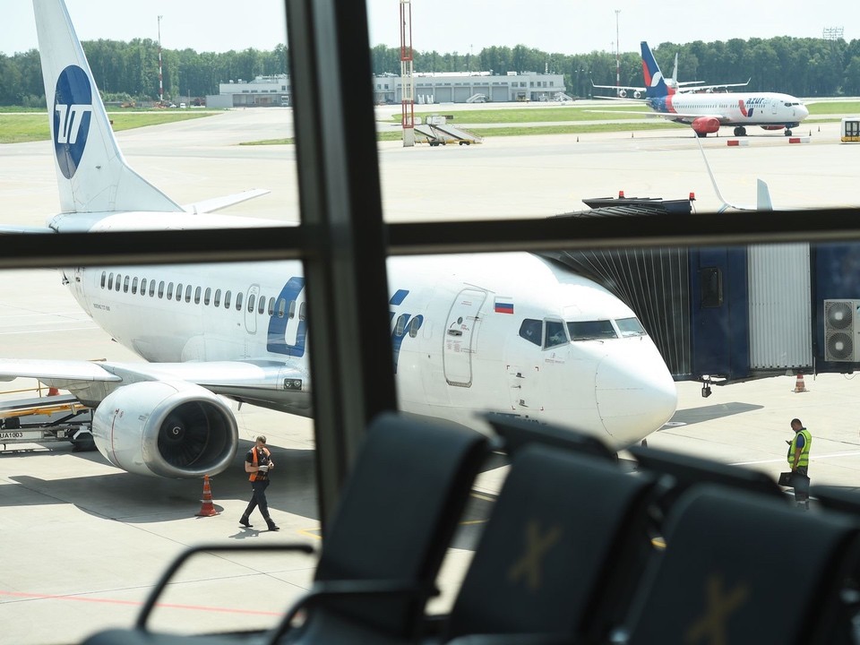 Путешественникам напомнили, какие документы нужны детям для поездки за границу