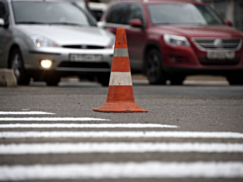 Утро на Вакцине началось с перевернутого седана