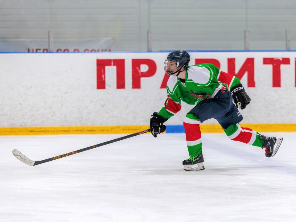 Если ты не трус: волоколамцев всех возрастов ждут на хоккейных тренировках