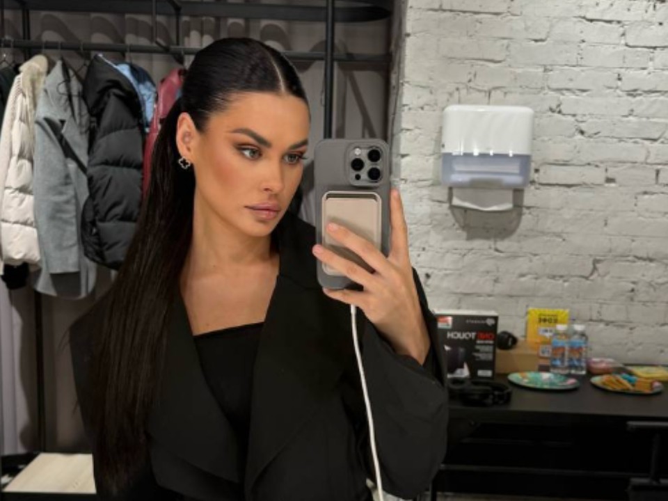 Массажные салоны, взлом и шантаж: чем на самом деле закончилась сказка блогеров Пинчук и Чобаняна