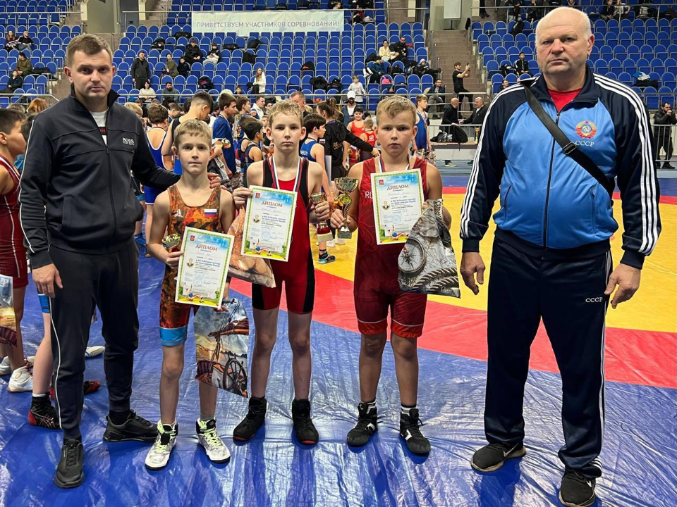 Люберчане взяли десять медалей турнира по греко-римской борьбе памяти Петра Терехова